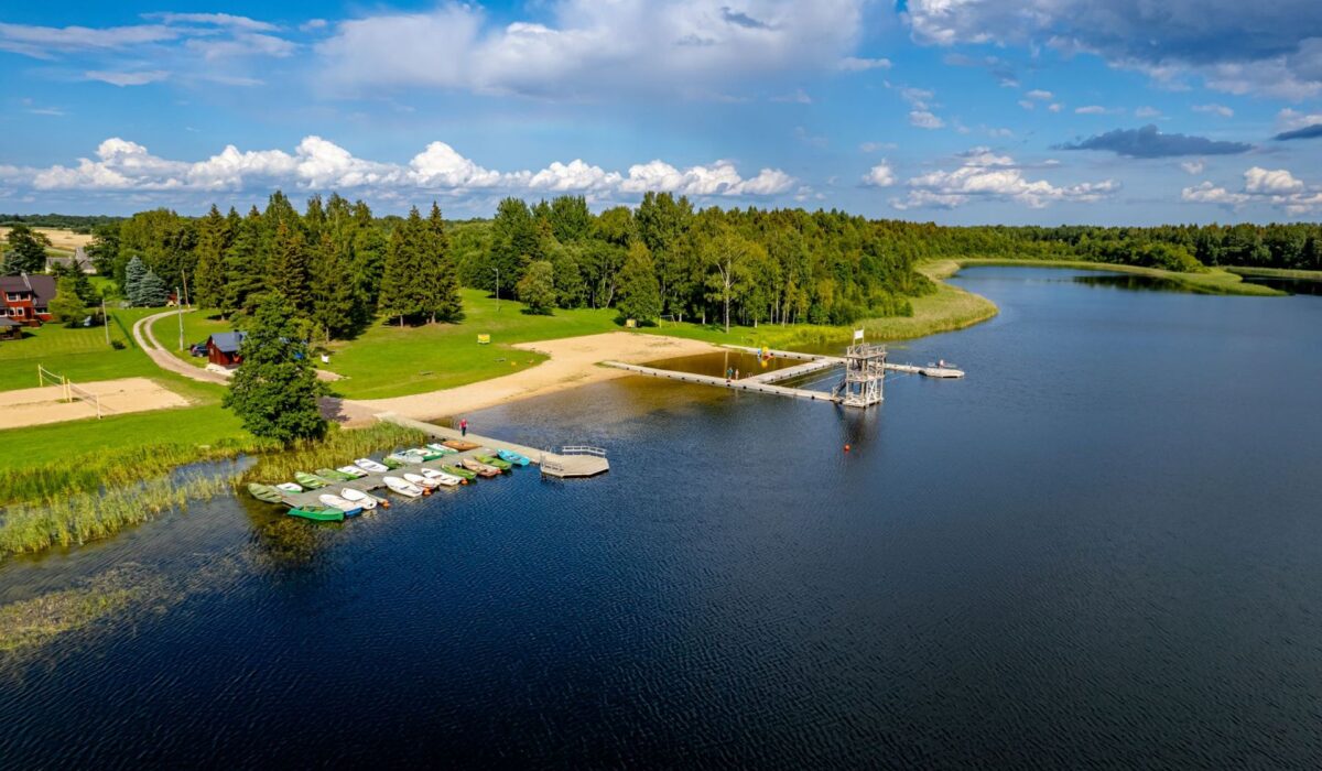 Väinjärve+puhkeala+koos+silla+ja+torniga+